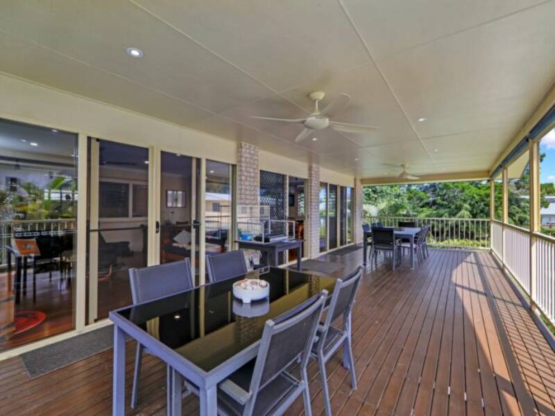 12 Moreton Street, Toogoom, 4655