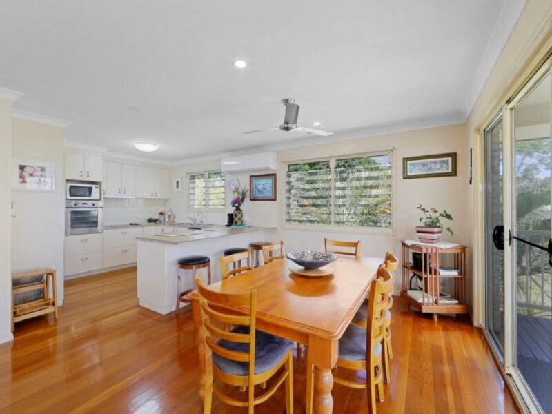 12 Moreton Street, Toogoom, 4655