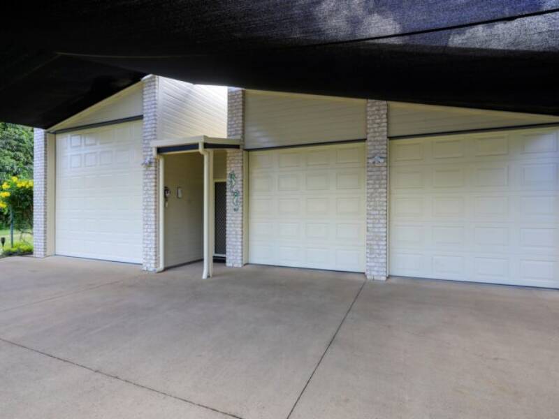 12 Moreton Street, Toogoom, 4655