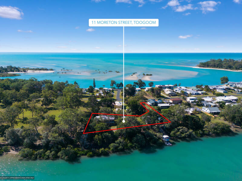 11 Moreton Street, Toogoom, 4655