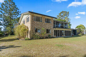 11 Moreton Street, Toogoom, 4655