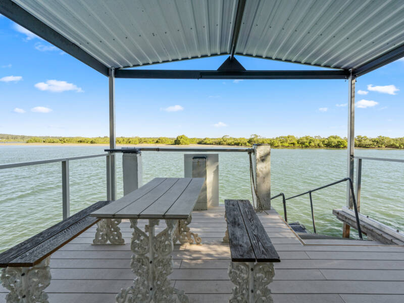 11 Moreton Street, Toogoom, 4655