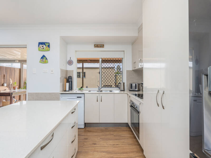 3 Yram Place, Toogoom, QLD 4655