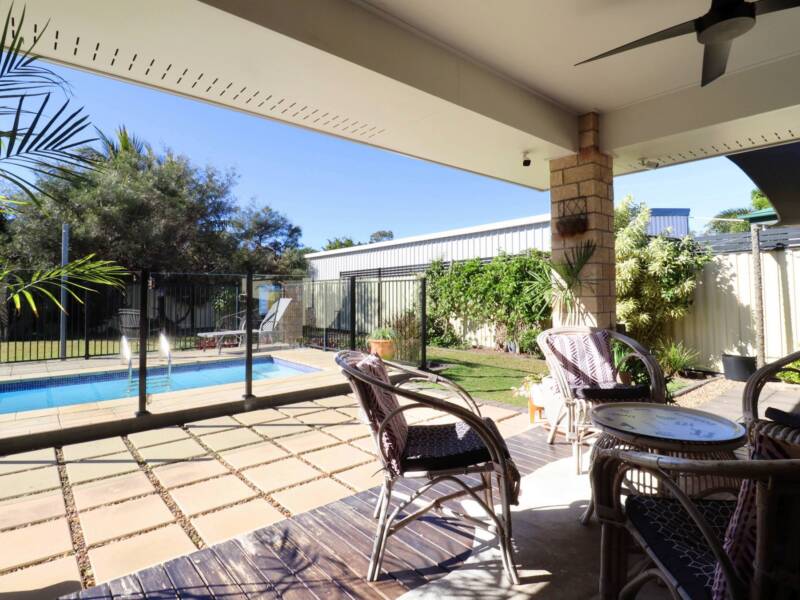 9 Castaway Court, Toogoom, QLD 4655