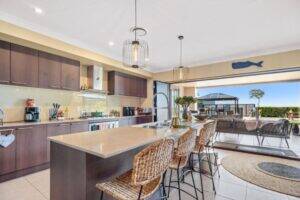 2 Pavilion Ct, Burrum Heads,  4659