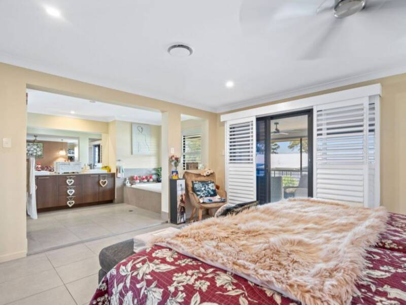 2 Pavilion Ct, Burrum Heads,  4659
