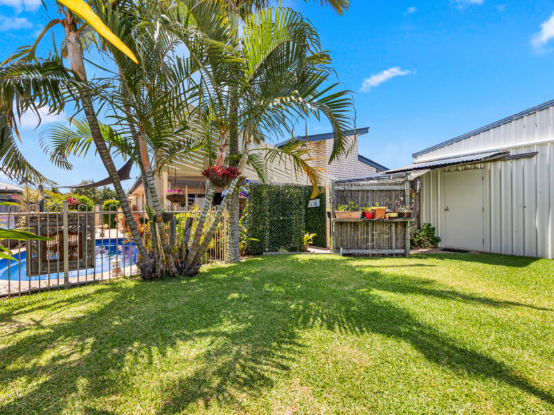 4 Louise Dr, Burrum Heads, QLD 4659