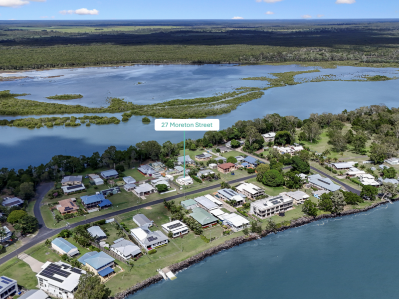 27 Moreton, Toogoom, QLD 4655