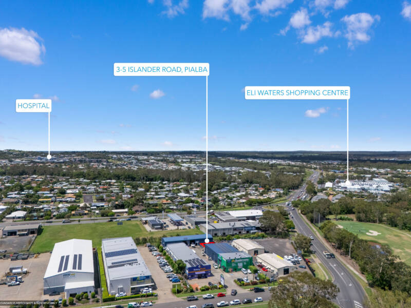 3 Islander, Hervey Bay,  4665