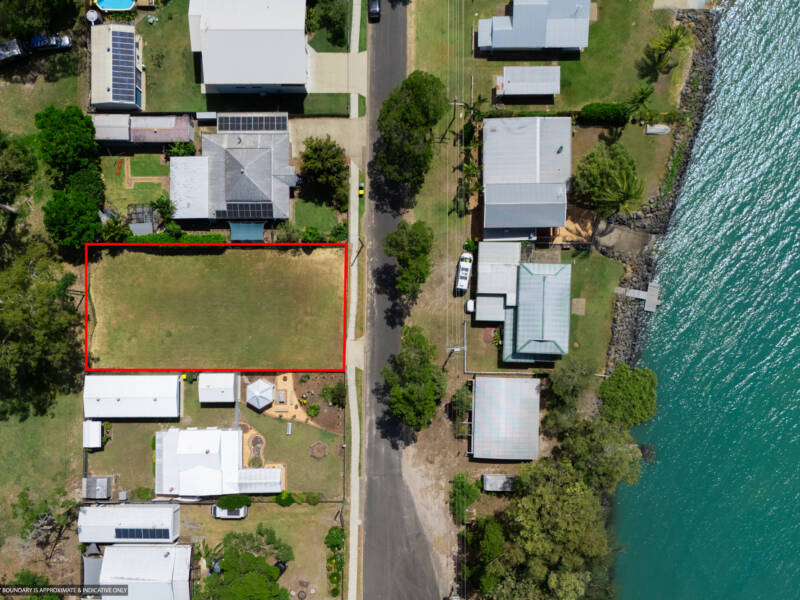 77 Moreton, Toogoom, QLD 4655