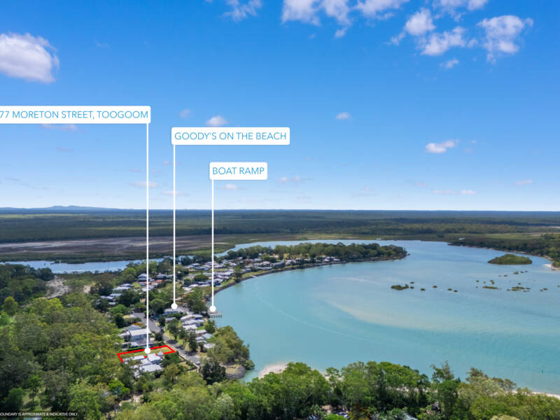 77 Moreton, Toogoom, QLD 4655