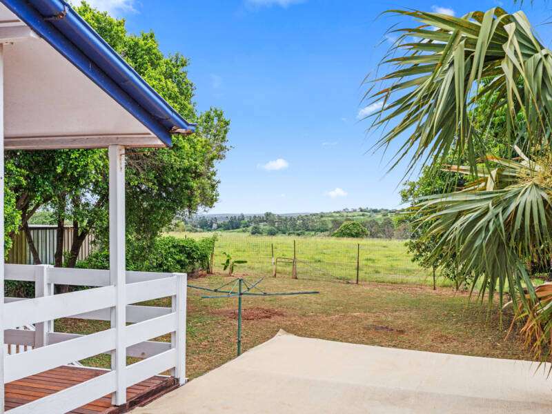 28 Broadhurst, Childers, QLD 4660