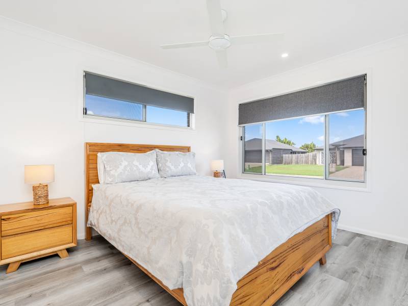 13 Waugh Street, Urangan, QLD 4655