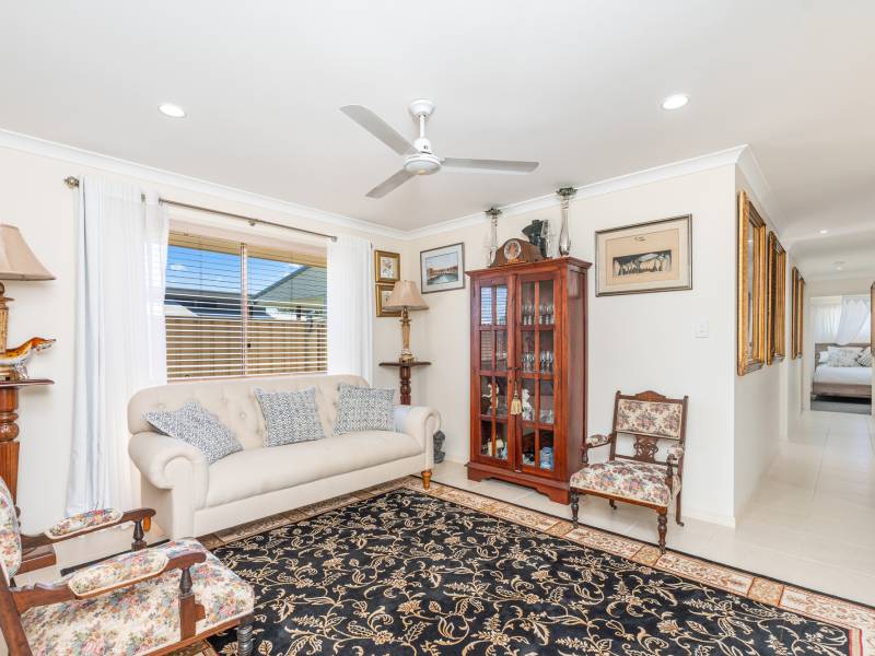 33 Louise Drive, Burrum Heads, QLD 4659