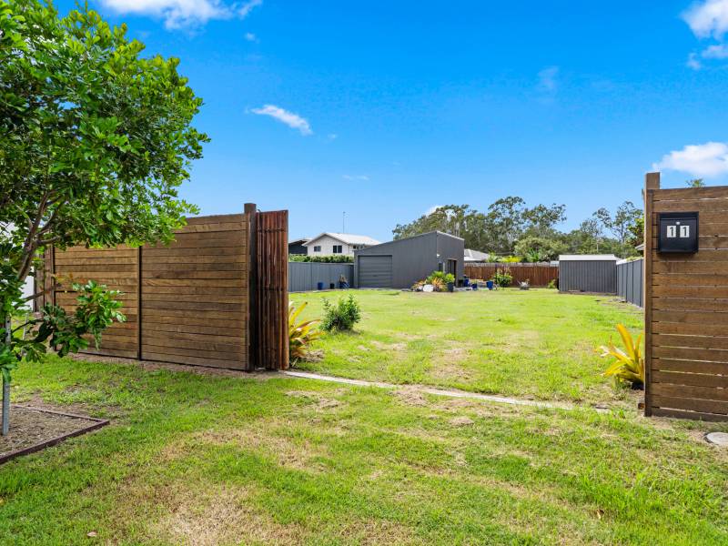 11 Lewis Court, Toogoom, QLD 4655