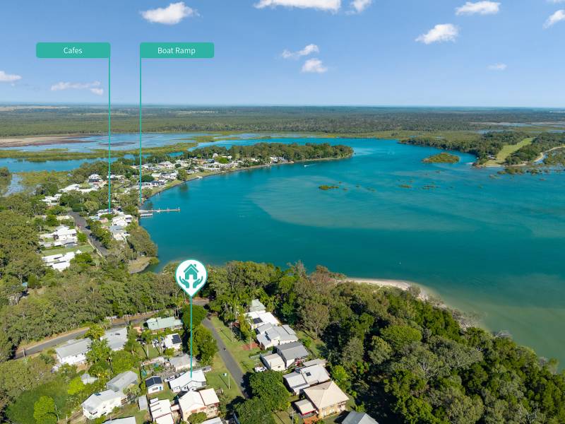 15 Kingfisher Parade, Toogoom, QLD 4655