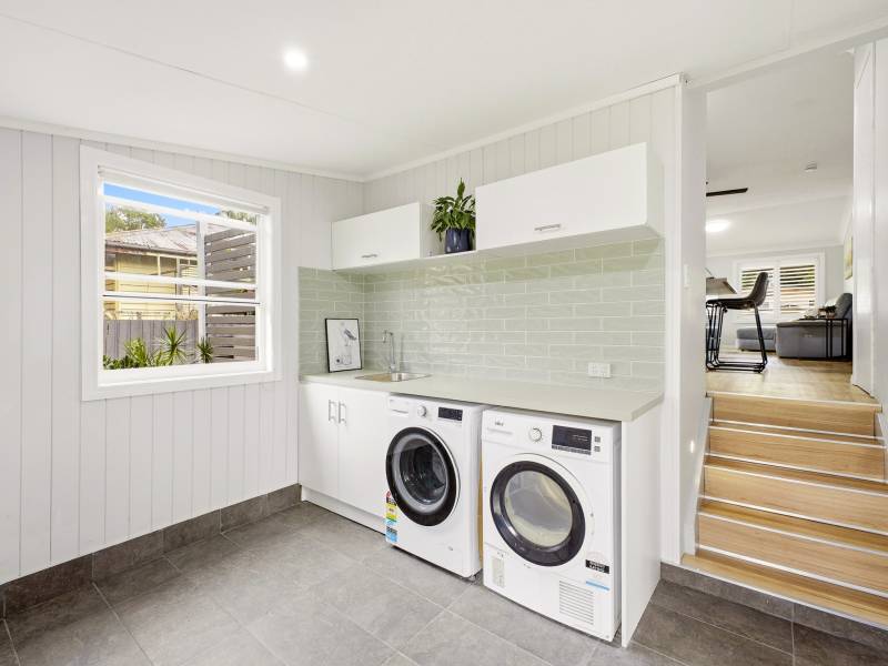 15 Kingfisher Parade, Toogoom, QLD 4655