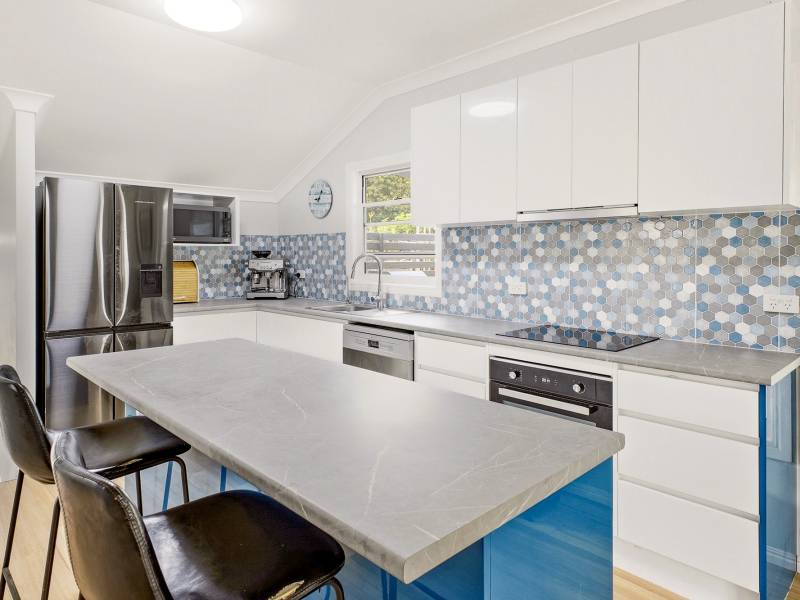 15 Kingfisher Parade, Toogoom, QLD 4655