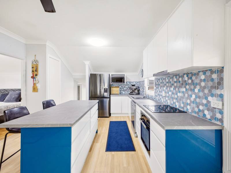 15 Kingfisher Parade, Toogoom, QLD 4655