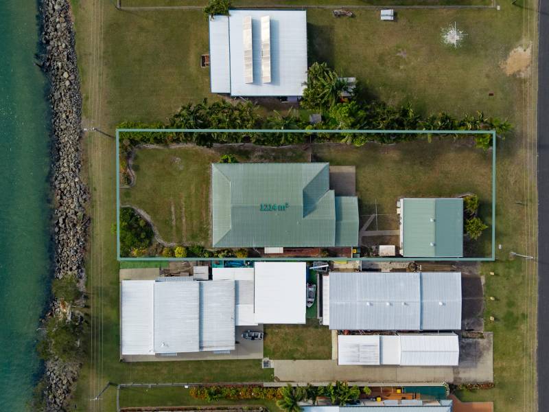 20 Moreton Street, Toogoom, QLD 4655