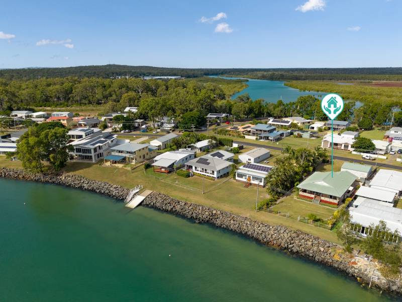 20 Moreton Street, Toogoom, QLD 4655