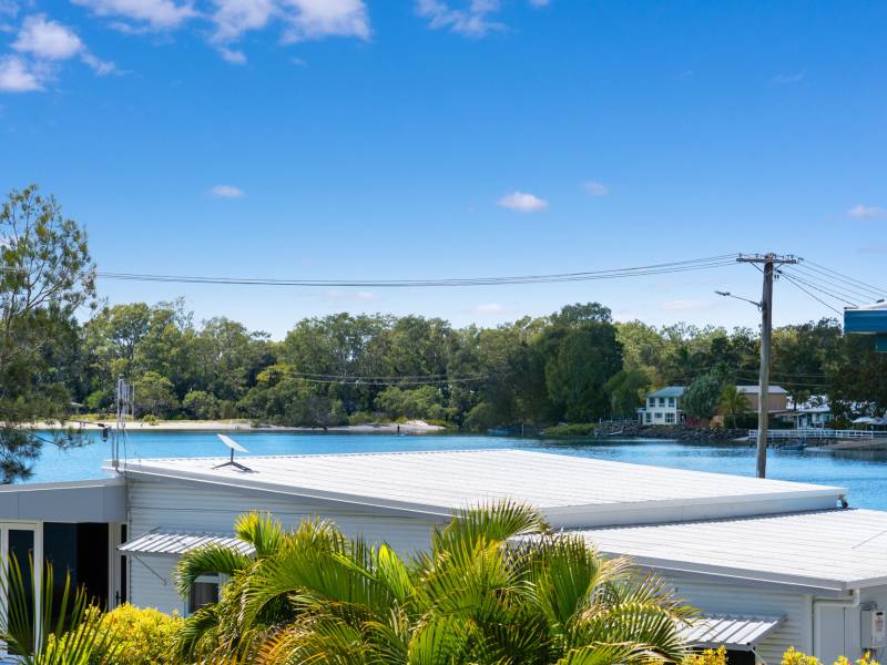 12 Moreton Street, TOOGOOM, QLD 4655 AUS