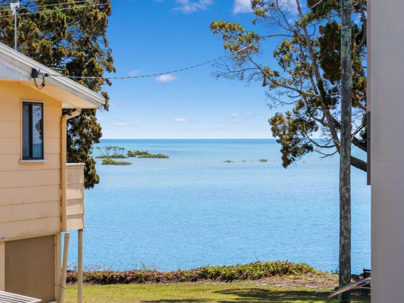 12 Moreton Street, TOOGOOM, QLD 4655 AUS