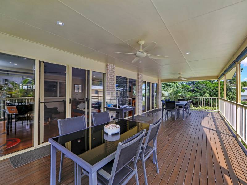 12 Moreton Street, TOOGOOM, QLD 4655 AUS