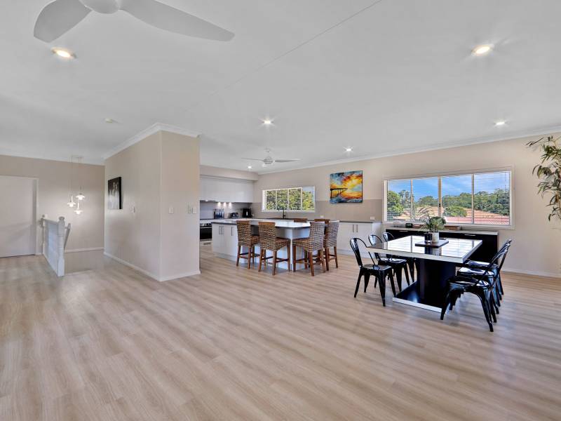 30 Pandanus Dr, DUNDOWRAN BEACH, QLD 4655 AUS