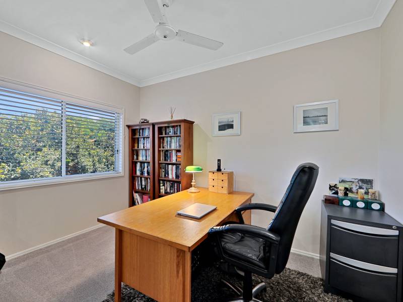 30 Pandanus Dr, DUNDOWRAN BEACH, QLD 4655 AUS