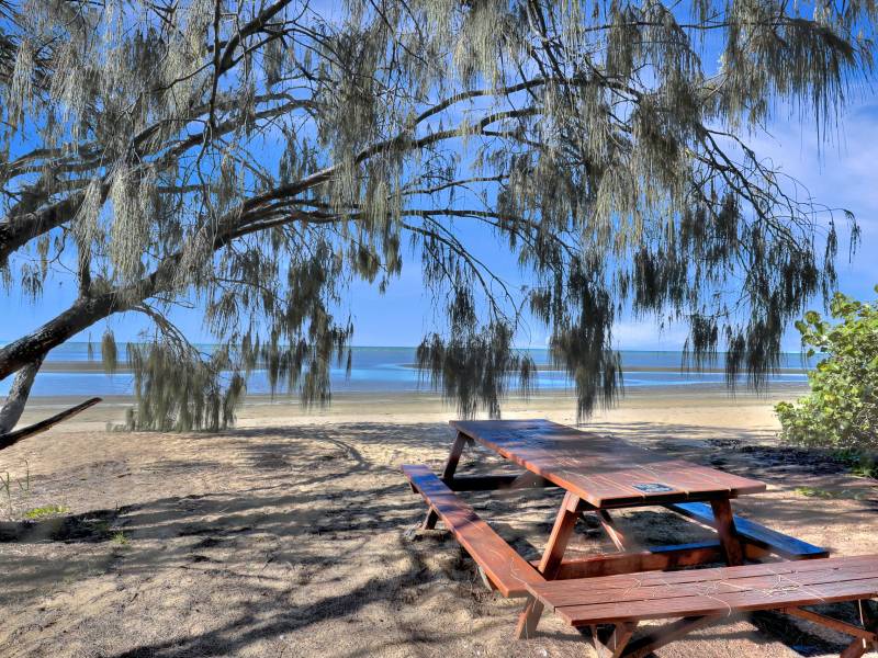 30 Pandanus Dr, DUNDOWRAN BEACH, QLD 4655 AUS