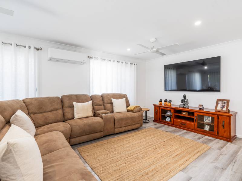 13 Waugh Street, URANGAN, QLD 4655 AUS