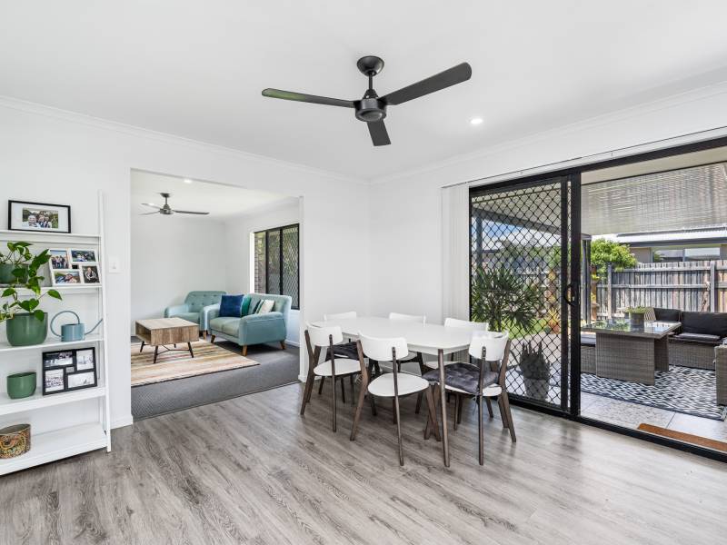 34 Fraser Waters Parade, TOOGOOM, QLD 4655 AUS