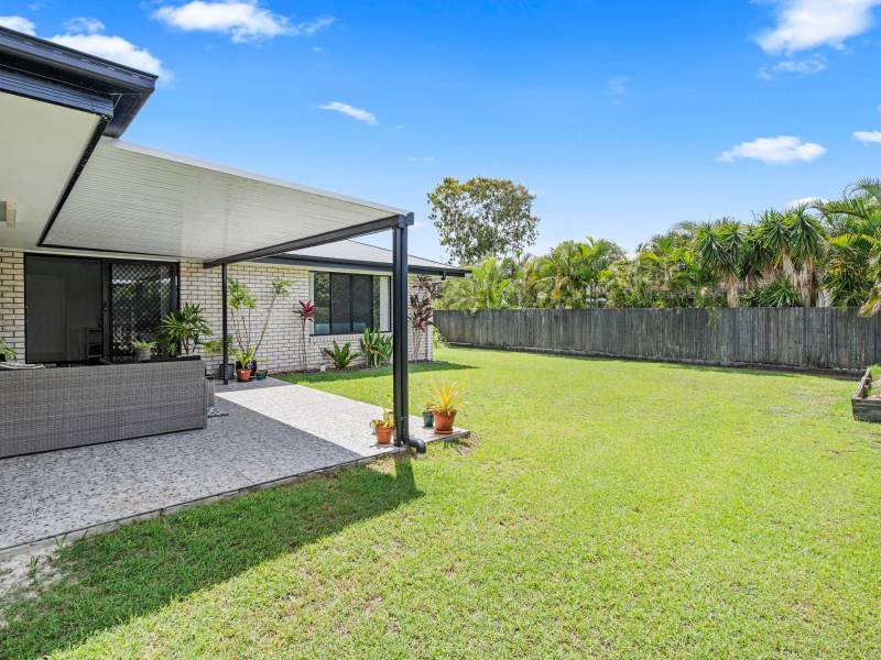 34 Fraser Waters Parade, TOOGOOM, QLD 4655 AUS
