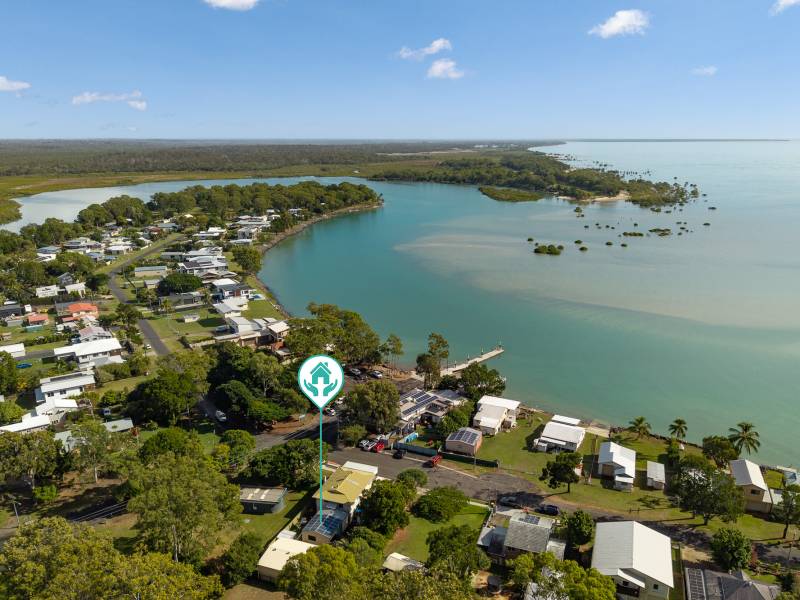 67 Moreton, Toogoom,  4665