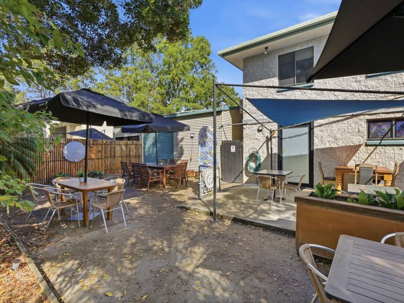 67 Moreton, Toogoom,  4665