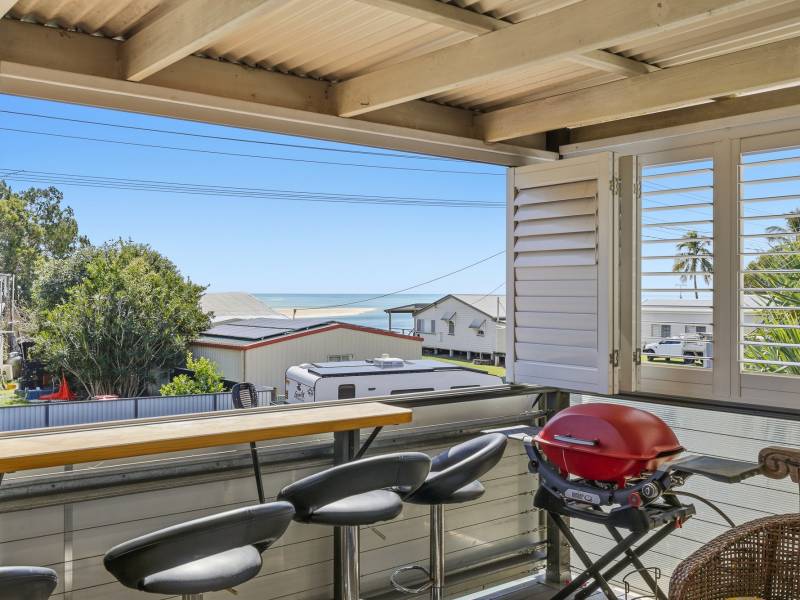 67 Moreton, Toogoom,  4665