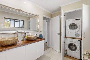 67 Moreton, Toogoom,  4665