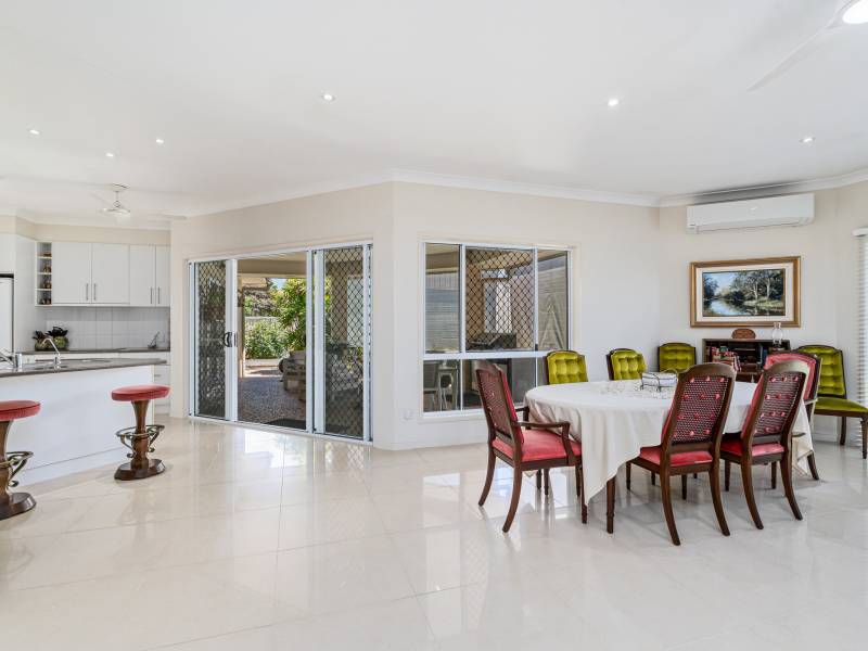 7 Pilbara Way, BURRUM HEADS, QLD 4659 AUS