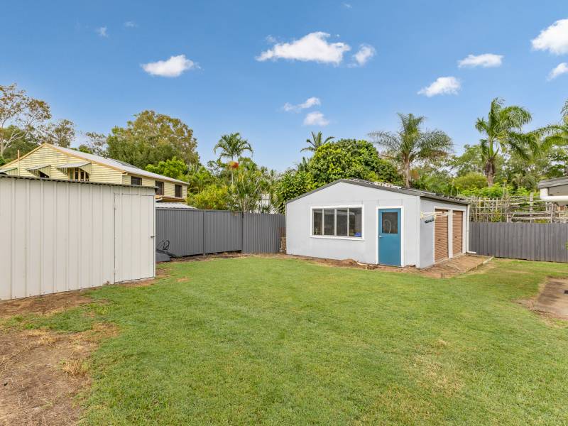 15 Kingfisher Parade, TOOGOOM, QLD 4655 AUS