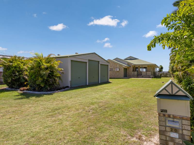 20 Moreton Street, TOOGOOM, QLD 4655 AUS